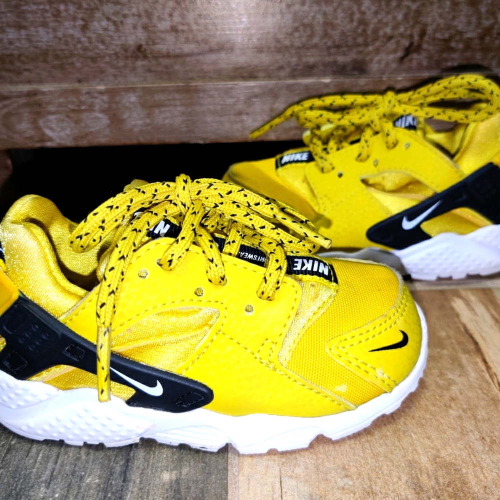 Nike Air Huarache Run ZipBright Citron Toddler size 6C